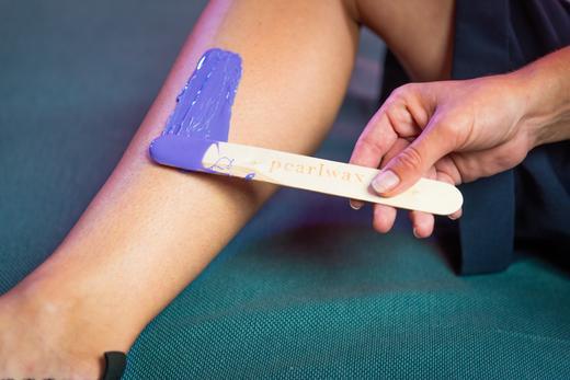 Wachsen für den ganzen Körper - Perlwachs von Pearlwax.de
